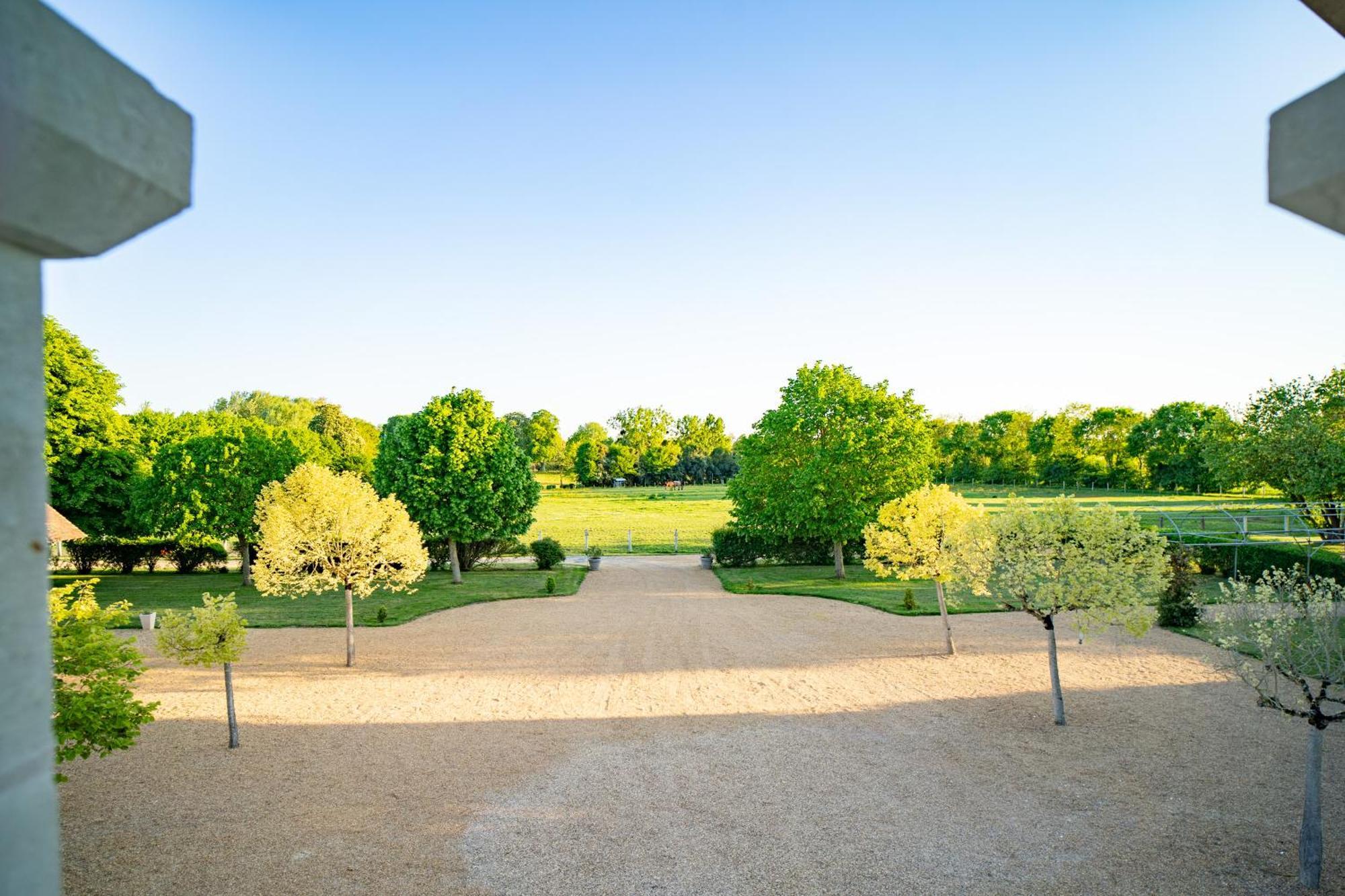 Hotel Haras De La Potardiere Crosmières エクステリア 写真